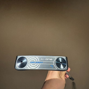 오딧세이 aiONE 1번 퍼터 34인치 미사용 정품 이미지