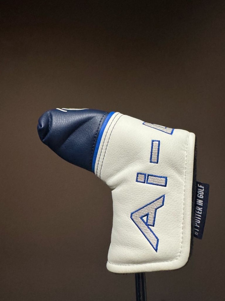 오딧세이 aiONE 1번 퍼터 34인치 미사용 정품 이미지