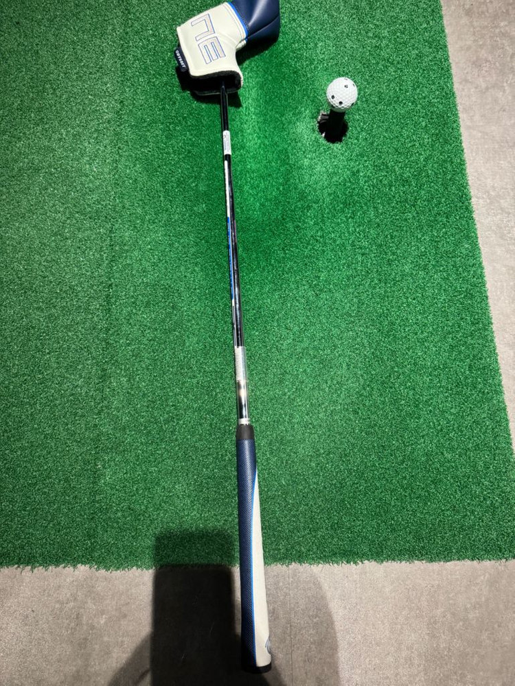 오딧세이 aiONE 1번 퍼터 34인치 미사용 정품 이미지