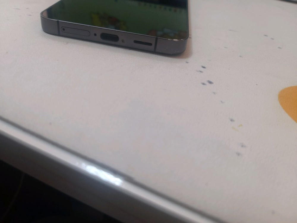 갤럭시S24플러스 256기가 블랙 잔상없어요 이미지