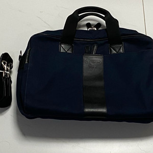 남성 코치 네이비 크로스 메신저백 100% 정품 Coach 서류 가방