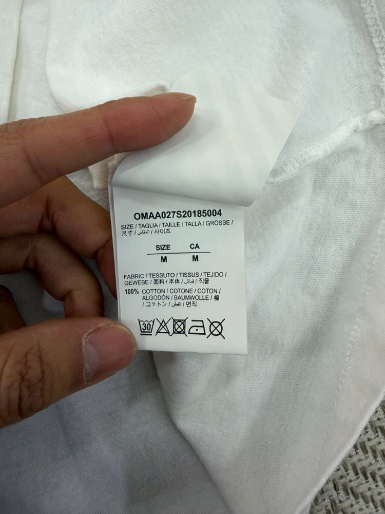 정품) 오프화이트 남성 반팔티 M--6