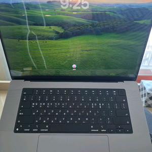 맥북프로M1 16인치 16GB/512GB 이미지