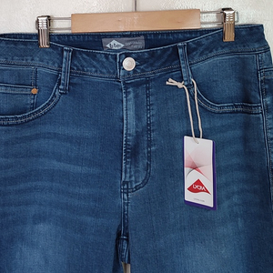 남성청바지34 봄 스판 데님 스트레이트핏 청바지 새상품 이미지