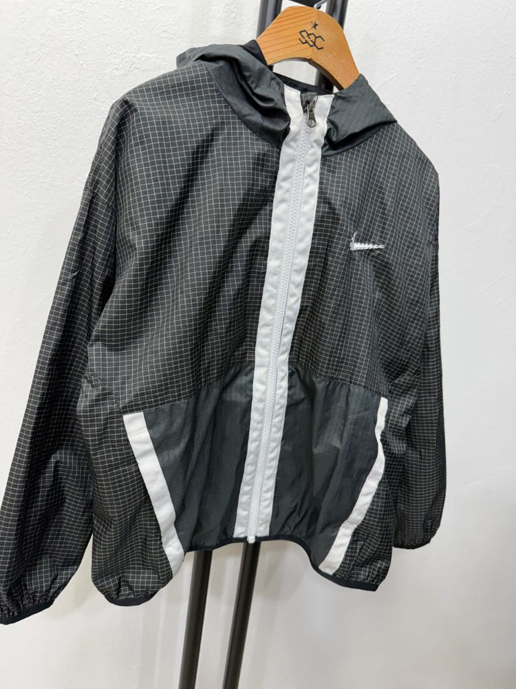 정품) 나이키 주니어 및 여성 바람막이 L--1