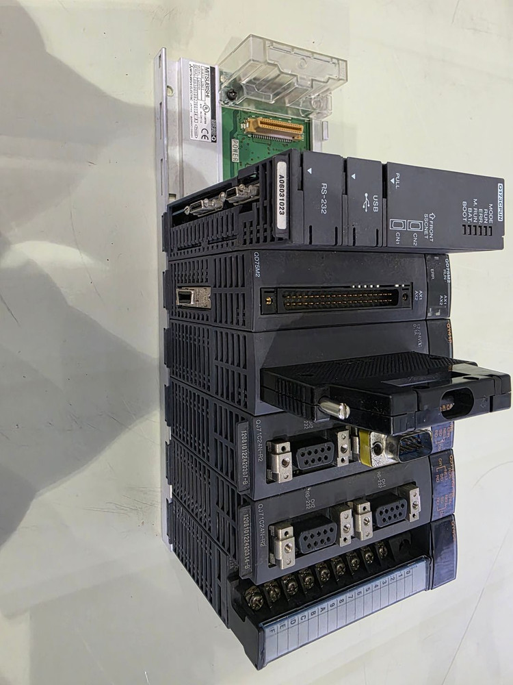 미쓰비시(Mitsubishi) MELSEC-Q 시리즈 PLC 이미지