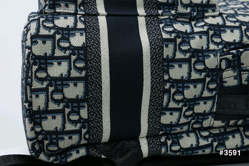 디올 오블리크 트래블 백팩--4