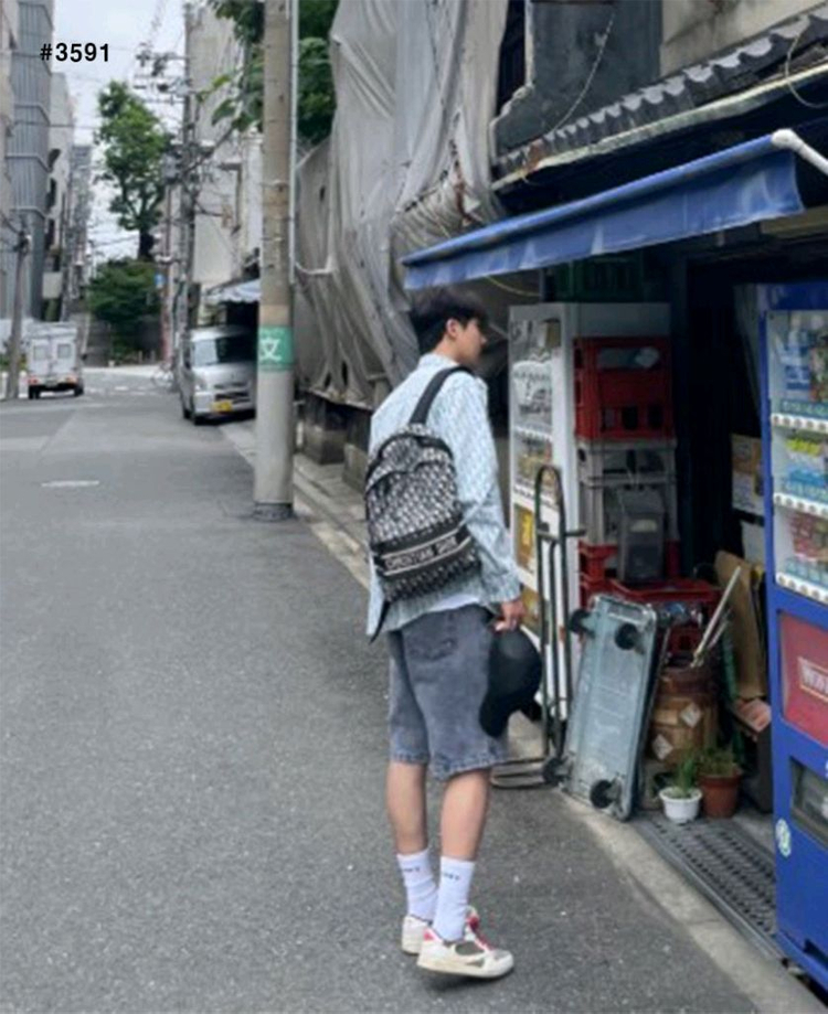 디올 오블리크 트래블 백팩--9