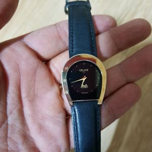 셀린느 말굽 여성시계입니다