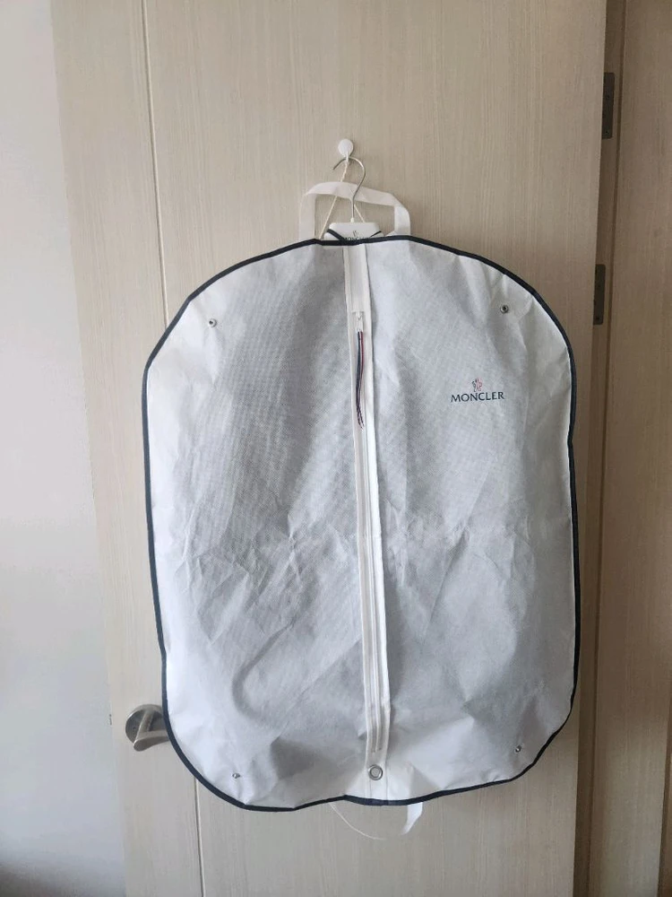몽클레어 마야 6사이즈팝니다 이미지