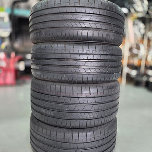 임판급 중고타이어 판매합니다. 245 45 19 275 40 19 피렐리 피제로 이미지