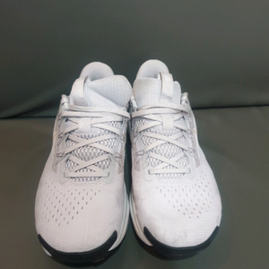 나이키 런닝화 270mm