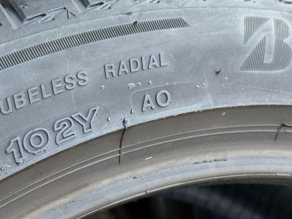 2454519 브리지스톤타이어 투란자 t005 중고타이어 245 45 19 브리지스톤 ㅡ 남양주 구리 오남 진접 이미지