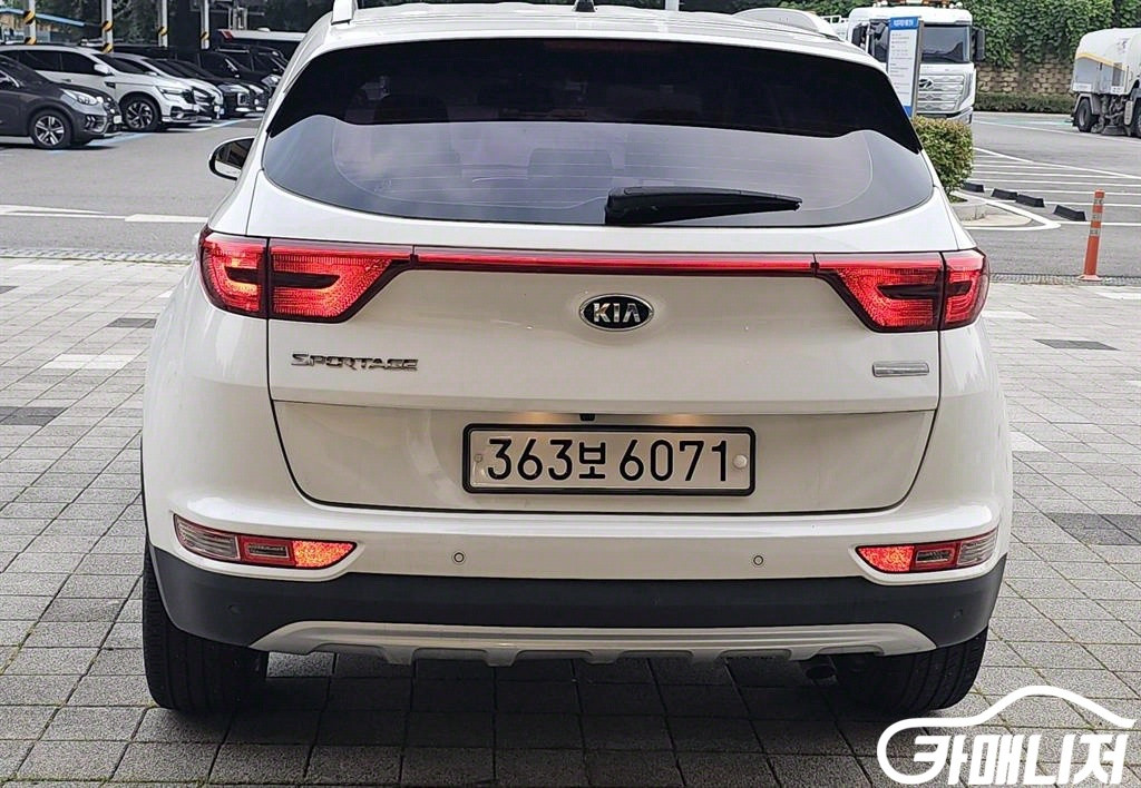 [기아]스포티지 4세대 (QL) 디젤 2.0 2WD 노블레스 #3월급매 이미지