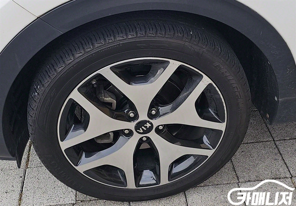 [기아]스포티지 4세대 (QL) 디젤 2.0 2WD 노블레스 #3월급매 이미지