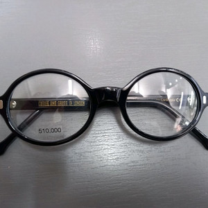 커틀러앤그로스 (CUTLER AND GROSS) M:1024 C:B 안경테 판매합니다 이미지