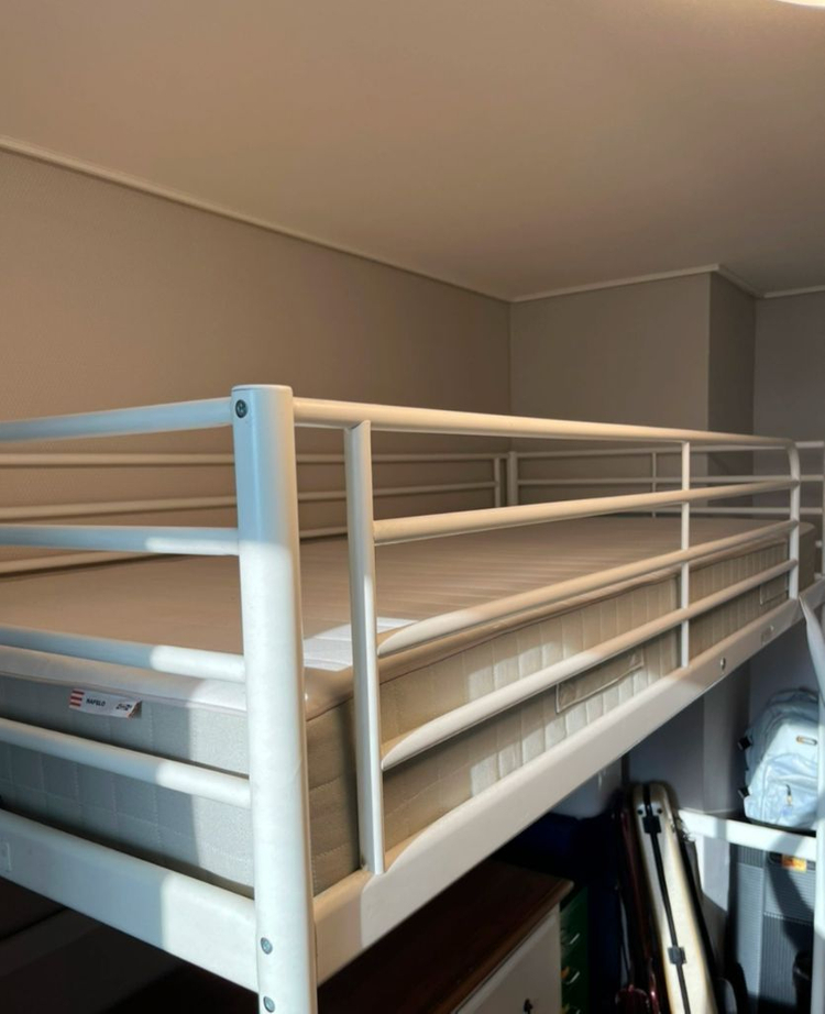 이케아 2층 벙커침대 이미지