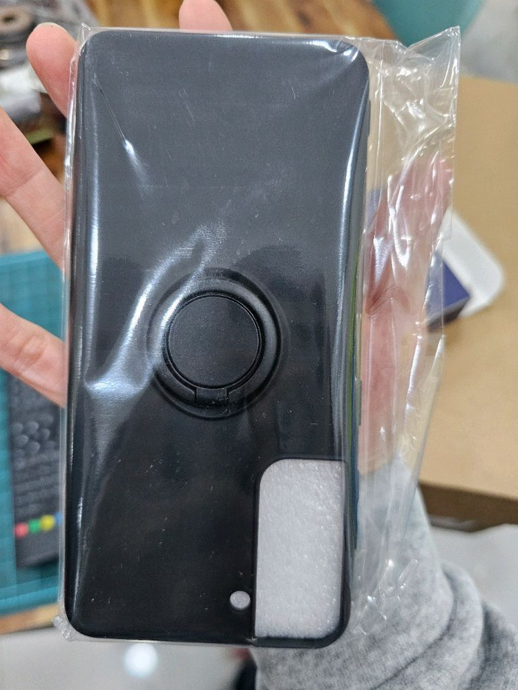 갤럭시 S21 블랙 실리콘 링 케이스 이미지