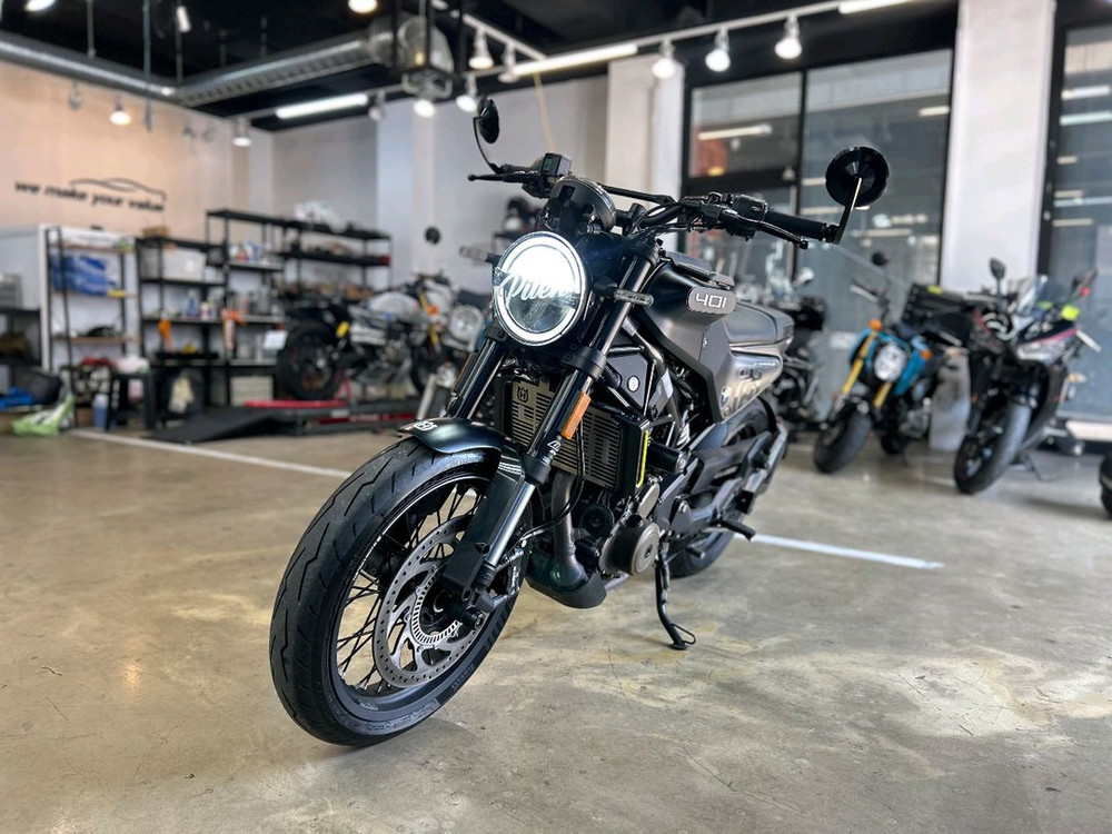 스바르트필렌401 22년 2.9만 경정비완료 무사고차량--4