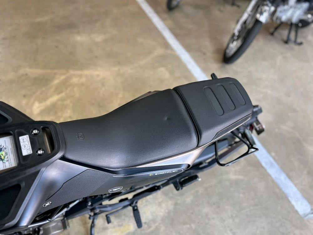 스바르트필렌401 22년 2.9만 경정비완료 무사고차량--8