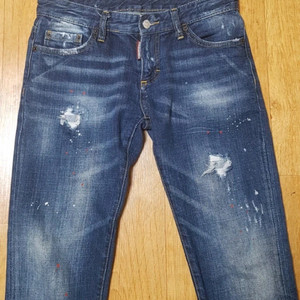 정품,최상급)디스퀘어드2 여성 크롭 위싱 페이팅 데님 스판 청바지,허리30인치