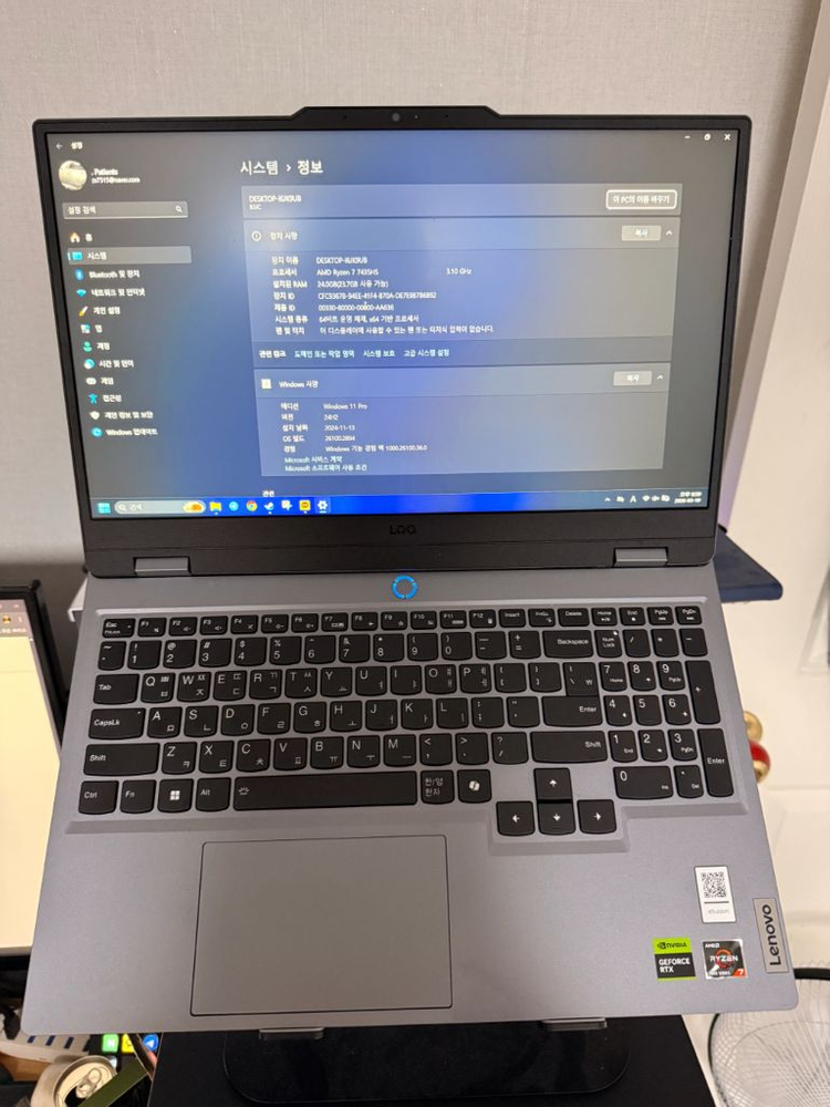 게이밍 노트북 이미지