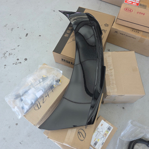 스팅어마이스터 순정트렁크상판+립스포일러 ABP 블랙