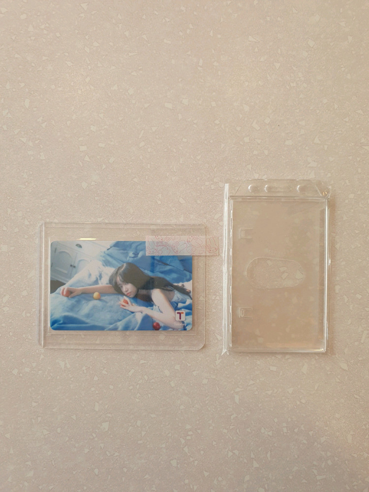 티머니 조유리 콜라보 카드 팝니다.--3