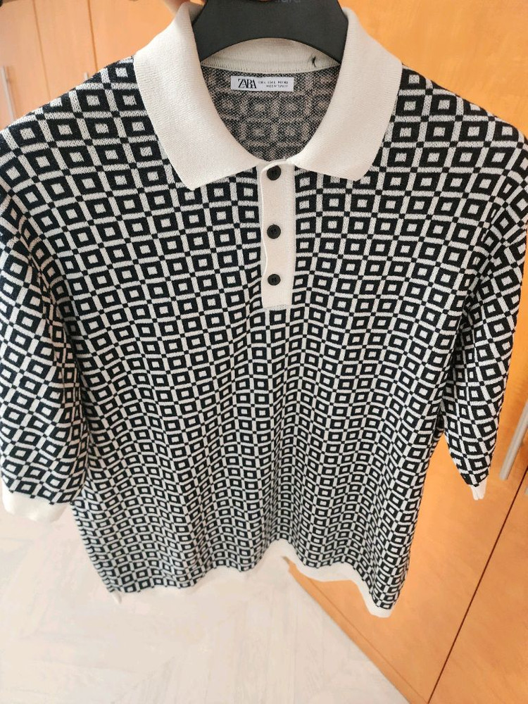 ZARA 자라 반팔 니트 팝니다.--1