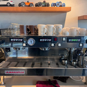 [중고] 라마르조코 반자동 커피머신 리네아 클래식 3그룹 중고 이미지