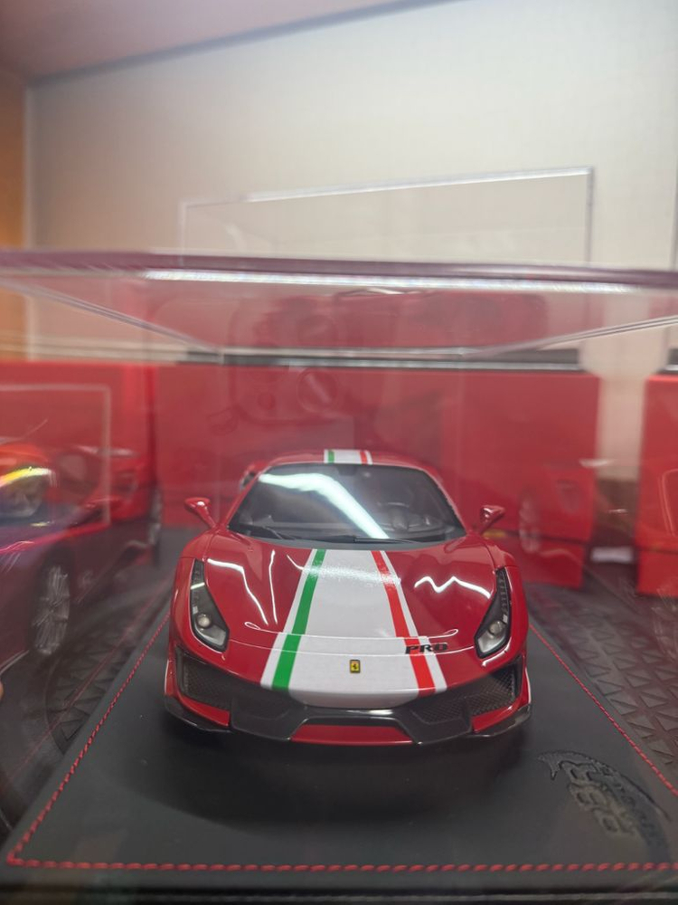 1:18 bbr 페라리 488 pista (오토아트 미니챔프 자동차모형 다이캐스트 포르쉐 미니지티 교쇼) 이미지