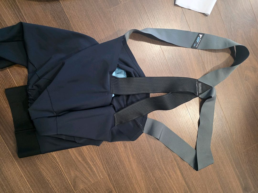 아소스 빕숏 져지 이미지