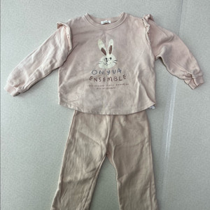 슈슈앤크라 상하복 3y