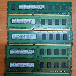 DDR3 4GB 메모리 6개 세트 이미지