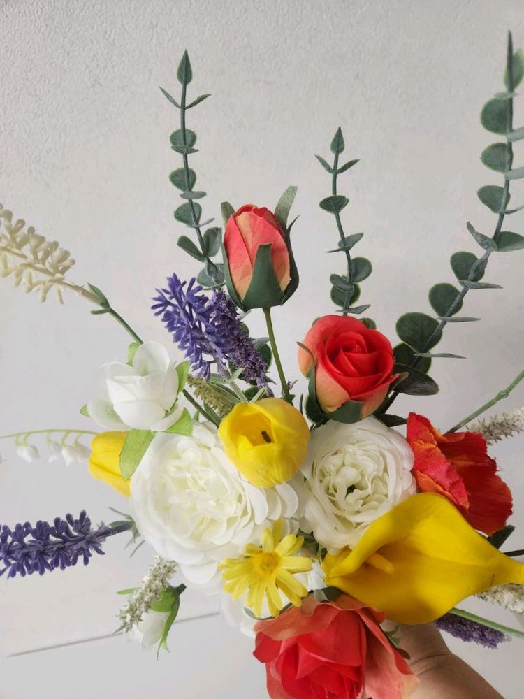 새상품)풍성한 리얼장미 조화 부케 이미지