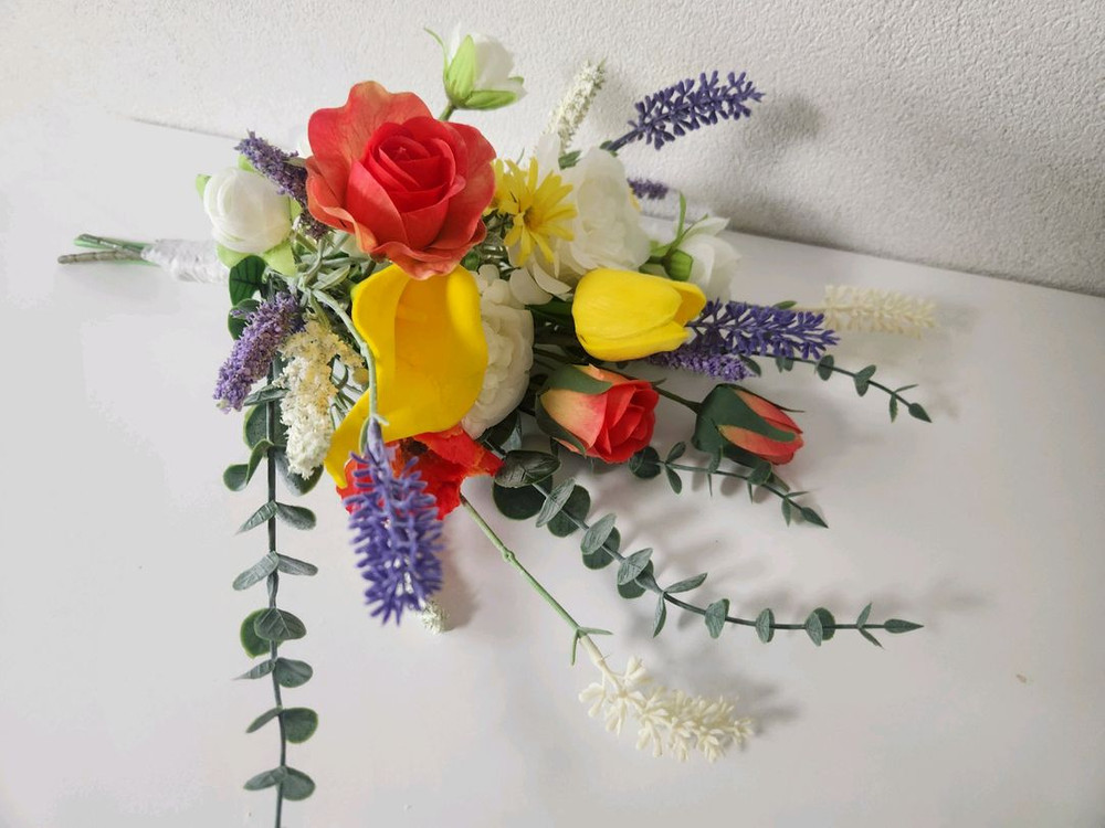 새상품)풍성한 리얼장미 조화 부케 이미지