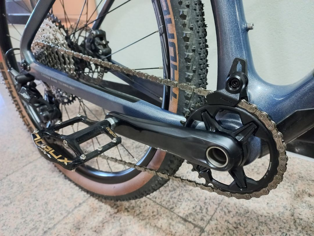 [상태최상] 첼로 크로노50 풀카본 MTB 자전거 [255만원>>>145만원]+20만원 상당 액세서리 증정 이미지