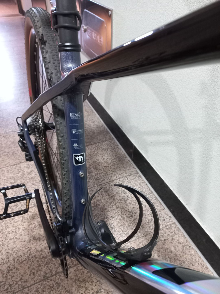 [상태최상] 첼로 크로노50 풀카본 MTB 자전거 [255만원>>>145만원]+20만원 상당 액세서리 증정 이미지