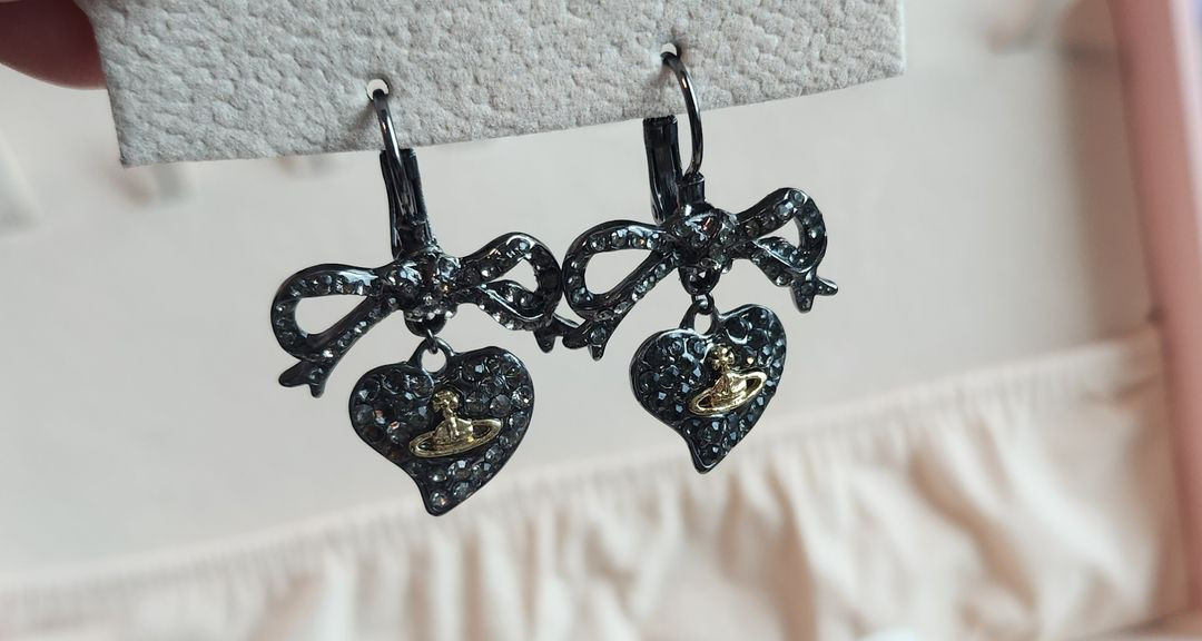 우주선 행성 귀걸이 하트드롭 귀걸이 흑도금 귀걸이 무료--0