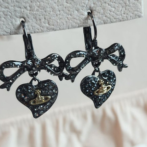 우주선 행성 귀걸이 하트드롭 귀걸이 흑도금 귀걸이 무료