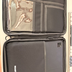 아이패드 프로 11 M2 128gb wifi 팝니다 이미지