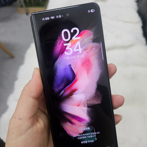 갤럭시z폴드3 블랙 자급제 512기가입니다