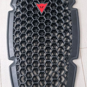 다이네즈 프로아머 g1