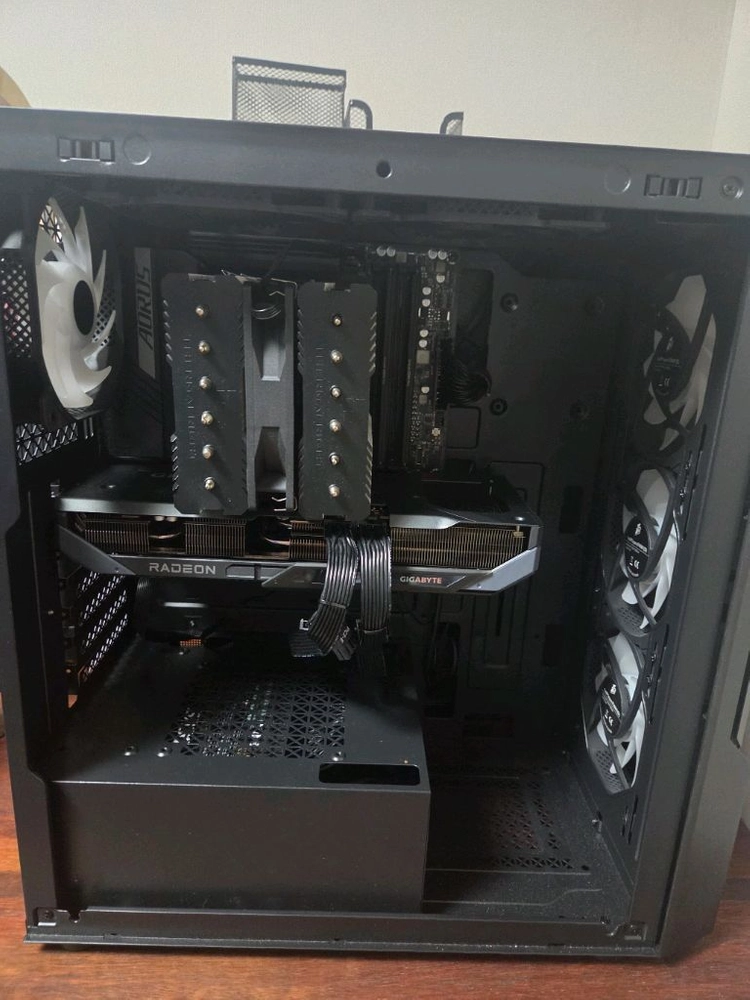 9700x, rx9070 컴퓨터 판매 - 안심되는 중고거래