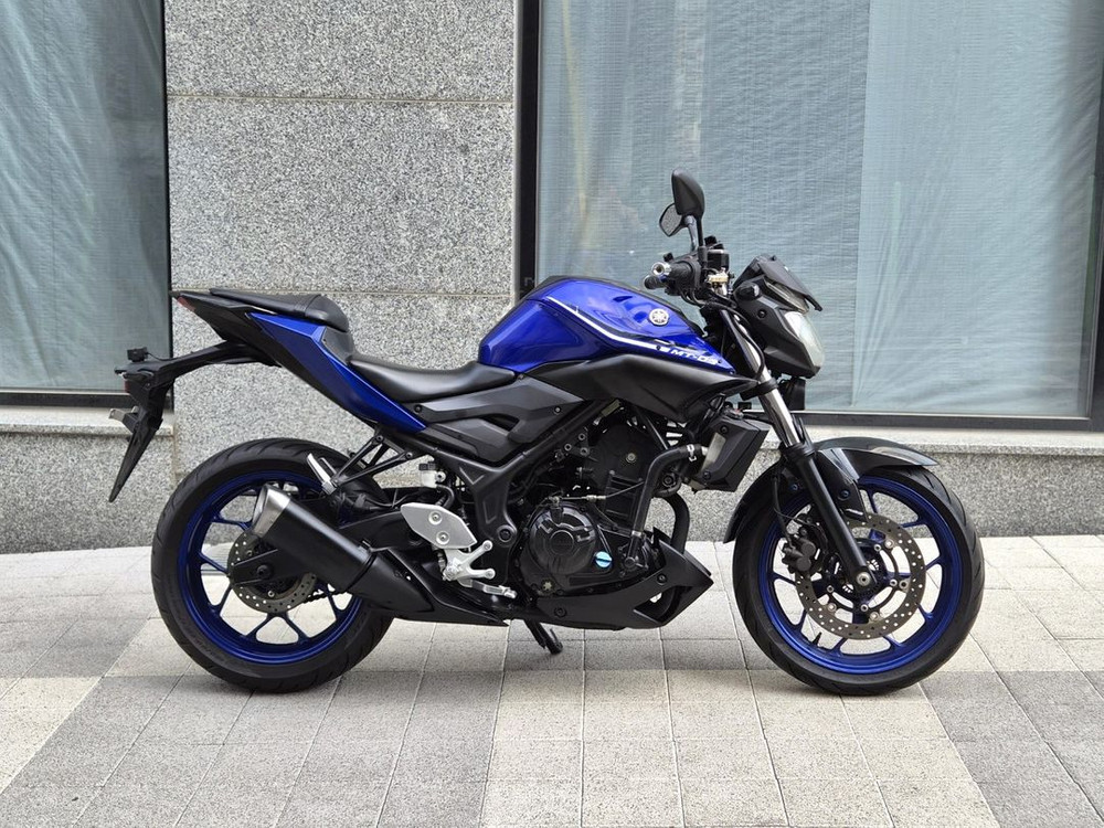 2017년식 야마하 MT03 레이스블루 판매합니다. 이미지