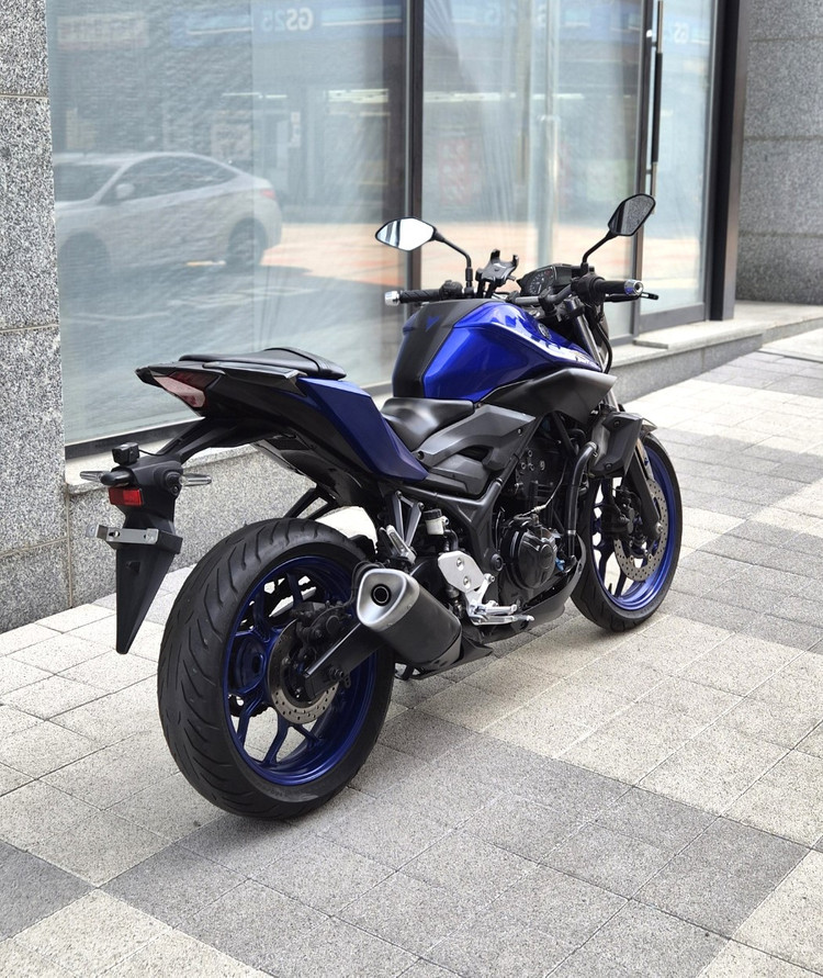 2017년식 야마하 MT03 레이스블루 판매합니다. 이미지