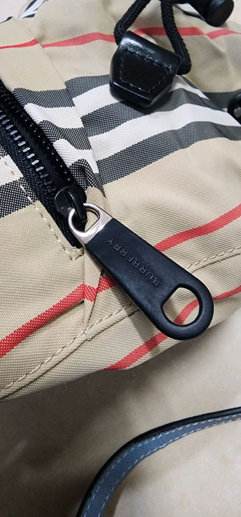 버버리 포이베 복조리백--3