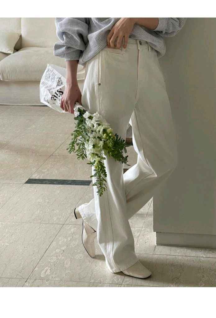 브론즈 여성의류 데님 아이보리팬츠 미듐 이미지