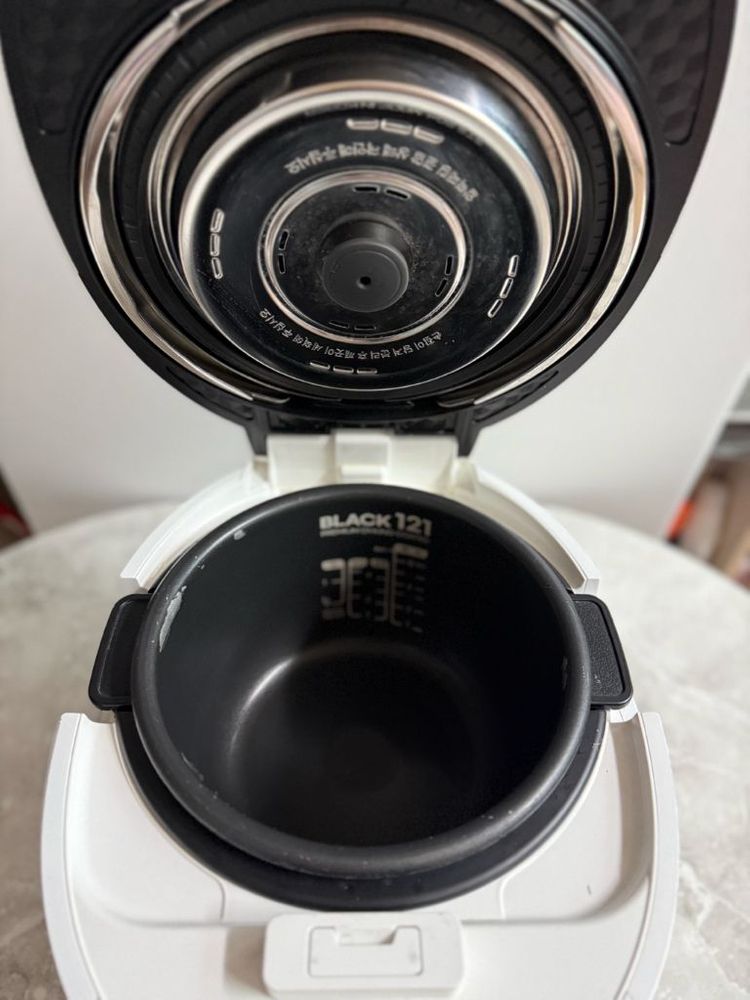 쿠첸 6인용 IH 전기압력밥솥 이미지