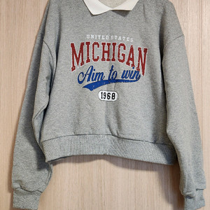 미시건트레이닝 여자카라회색맨투맨 티셔츠